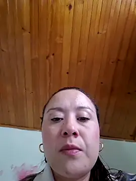 Snapshot of RenataSexy_ chatting on October 15, 2025, 4:40 pm RenataSexy  online show from October 15, 2025, 4:40 pm