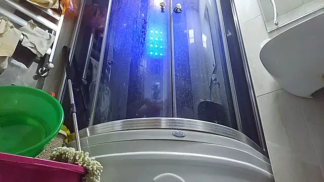 Snapshot of AlejandraDelaney chatting on December 2, 2024, 11:51 pm AlejandraDelaney online show from December 2, 2024, 11:51 pm