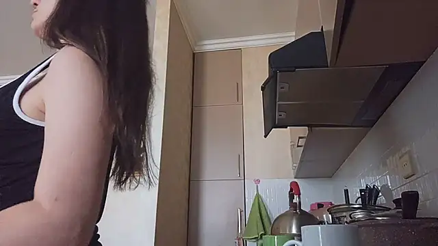 Snapshot of AlejandraDelaney chatting on December 11, 2024, 12:34 pm AlejandraDelaney online show from December 11, 2024, 12:34 pm