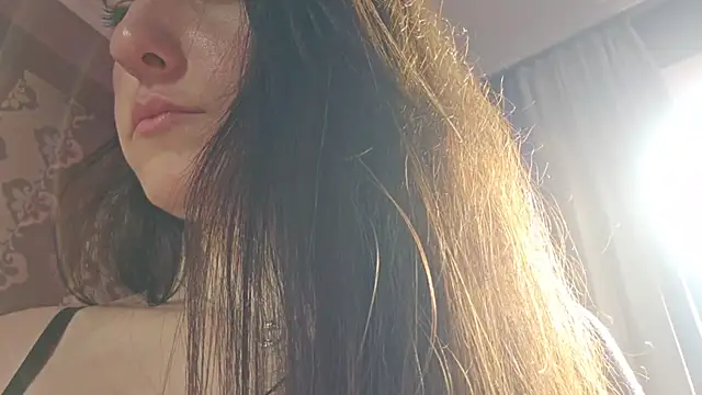Snapshot of AlejandraDelaney chatting on May 22, 2026, 1:06 pm AlejandraDelaney online show from May 22, 2026, 1:06 pm