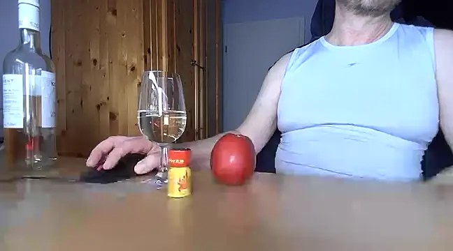 Snapshot of Tom_PP_cgn chatting on February 26, 2025, 8:54 pm Tom PP cgn online show from February 26, 2025, 8:54 pm