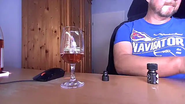 Snapshot of Tom_PP_cgn chatting on September 23, 2025, 6:11 pm Tom PP cgn online show from September 23, 2025, 6:11 pm