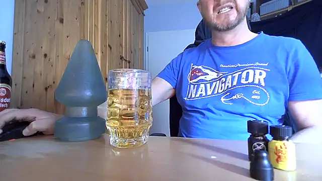 Snapshot of Tom_PP_cgn chatting on September 28, 2025, 7:14 am Tom PP cgn online show from September 28, 2025, 7:14 am