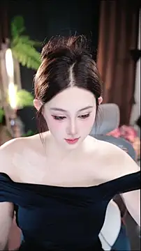 Snapshot of Evajoannana chatting on August 5, 2026, 3:48 pm Evajoannana online show from August 5, 2026, 3:48 pm