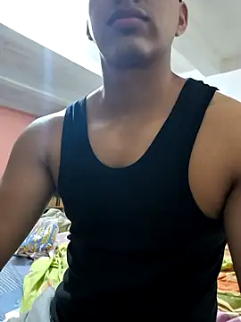 Snapshot of Rodrigocxzz21 chatting on January 15, 2026, 5:49 pm Rodrigocxzz21 online show from January 15, 2026, 5:49 pm