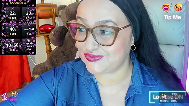 Snapshot of Gia_Nahomi chatting on April 23, 2026, 11:07 pm Gia Nahomi online show from April 23, 2026, 11:07 pm