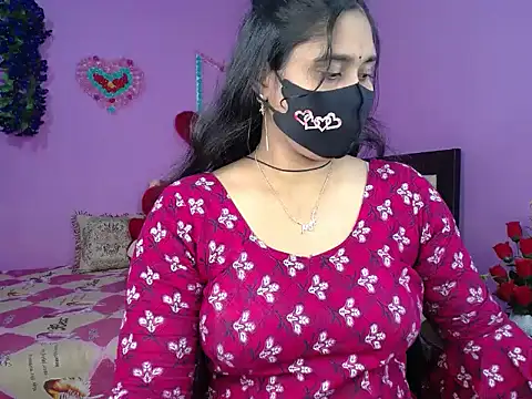 Hot Maleka online show from February 27, 2026, 4:29 pm