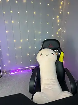 Sara Robinson online show from January 25, 2025, 9:15 am