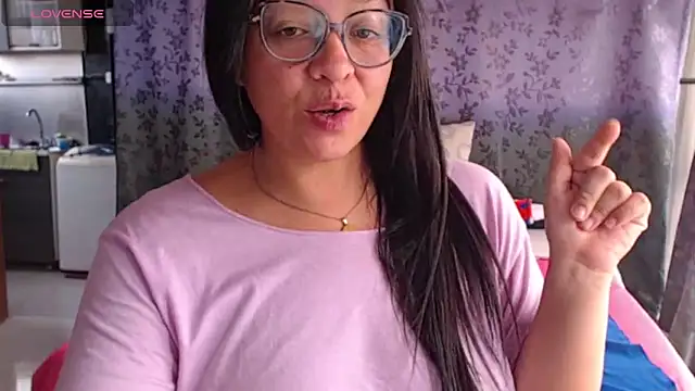 miia-big1boobs  online show from March 10, 2026, 1:49 pm