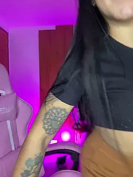 Tamara Roberts1 online show from December 8, 2024, 5:50 am