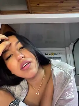 Tamara Roberts1 online show from February 9, 2025, 2:28 am