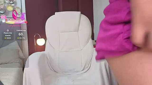 Gabriella gh online show from January 8, 2026, 8:22 pm