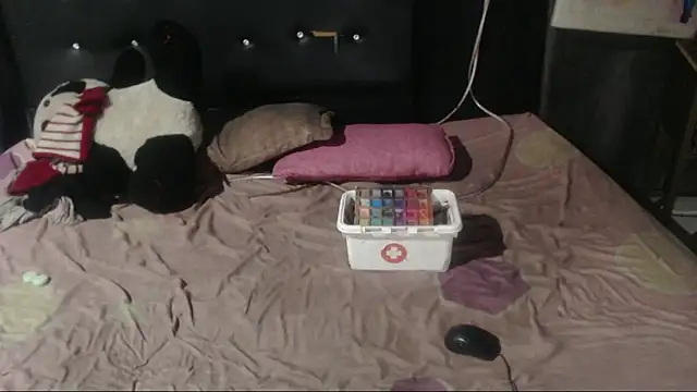 DOMINANTE KLOE  online show from December 22, 2024, 11:20 pm