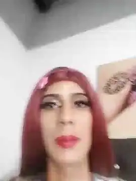 DOMINANTE KLOE  online show from February 7, 2025, 6:45 am