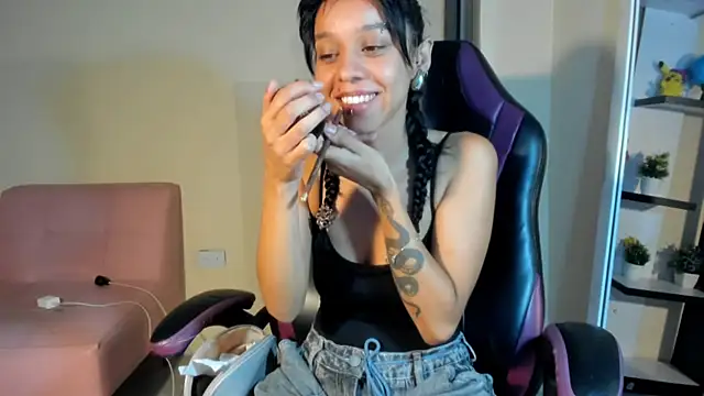 ladynemesis online show from December 17, 2024, 3:28 am