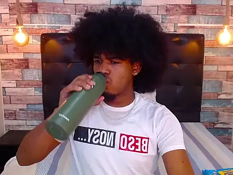 JaicobRuneer online show from March 21, 2026, 2:16 am