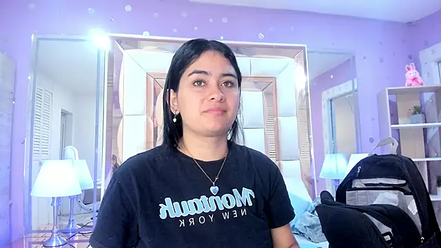Snapshot of scarlette_15_ chatting on June 6, 2026, 3:11 am scarlette 15 online show from June 6, 2026, 3:11 am