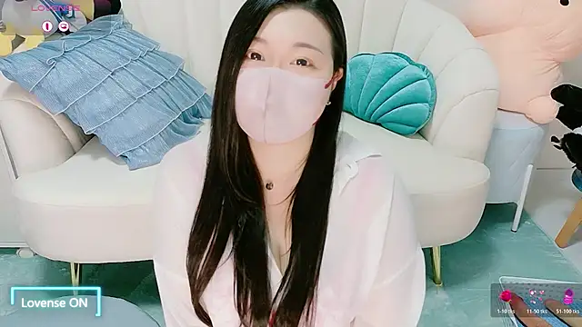 Snapshot of yukinko_o_ chatting on July 14, 2026, 1:41 am yukinko o online show from July 14, 2026, 1:41 am
