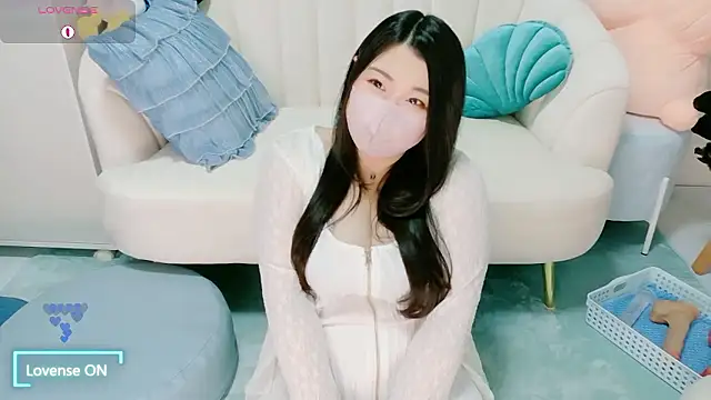 Snapshot of yukinko_o_ chatting on July 16, 2026, 1:44 am yukinko o online show from July 16, 2026, 1:44 am