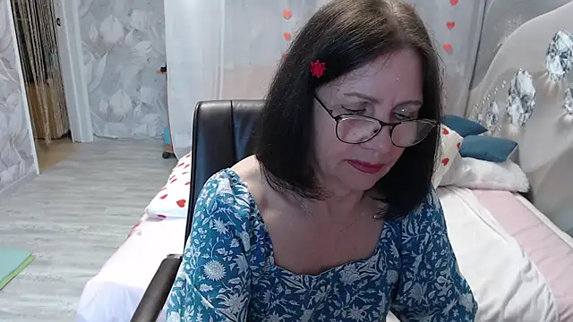 OlgaHottie online show from June 14, 2026, 2:24 am
