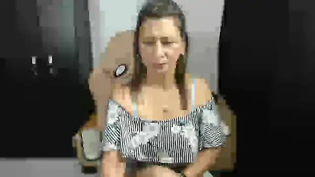 MafeJonesTaboo online show from October 10, 2025, 9:25 pm