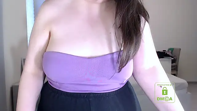 Snapshot of cute_and_hot chatting on April 29, 2026, 5:30 pm cute and hot online show from April 29, 2026, 5:30 pm