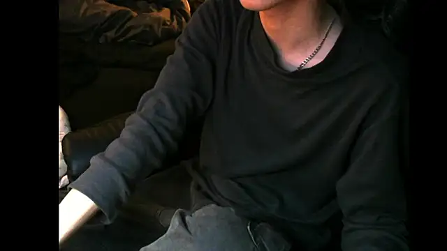 Snapshot of Ray175oo chatting on March 21, 2025, 5:12 pm Ray175oo online show from March 21, 2025, 5:12 pm