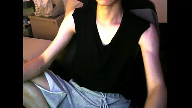 Snapshot of Ray175oo chatting on September 27, 2025, 6:13 pm Ray175oo online show from September 27, 2025, 6:13 pm