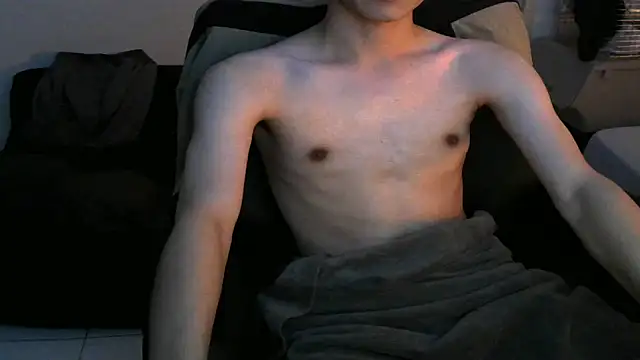 Snapshot of Ray175oo chatting on October 8, 2025, 4:59 pm Ray175oo online show from October 8, 2025, 4:59 pm