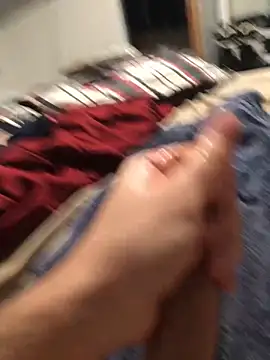 darksmoke011 online show from January 8, 2026, 1:41 am