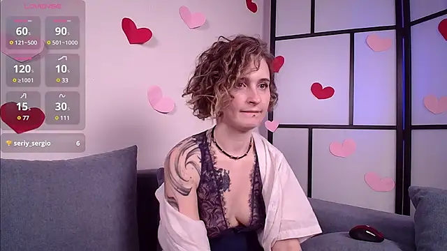 Snapshot of sweet_cherry_pie_ chatting on February 4, 2025, 3:47 pm sweet cherry pie online show from February 4, 2025, 3:47 pm