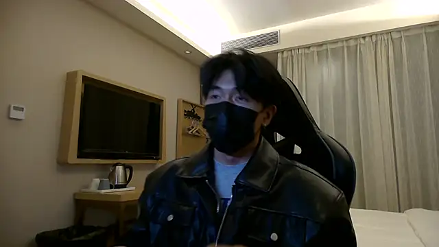Snapshot of wuzhimao0207 chatting on July 18, 2026, 2:43 pm wuzhimao0207 online show from July 18, 2026, 2:43 pm
