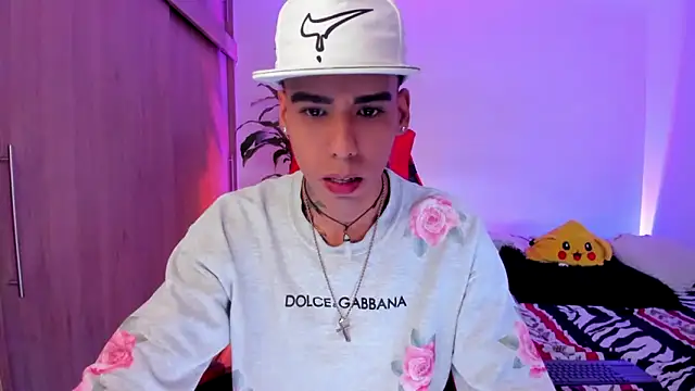 aldrinwhite online show from March 2, 2026, 5:20 pm