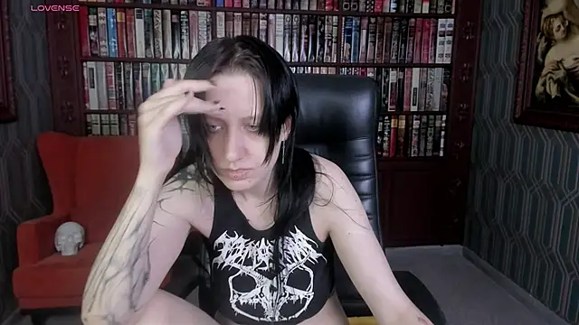 Medusa  Gorgona online show from October 16, 2025, 12:39 pm