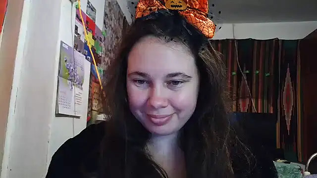 Cora Maro online show from November 2, 2025, 12:07 pm