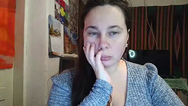 Cora Maro online show from February 11, 2026, 3:50 pm