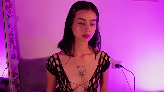 Snapshot of salome-brown chatting on June 17, 2026, 11:49 pm salome-brown online show from June 17, 2026, 11:49 pm