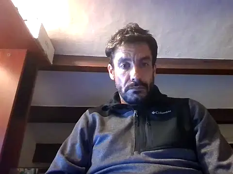 elkike1980 online show from May 29, 2026, 3:59 am