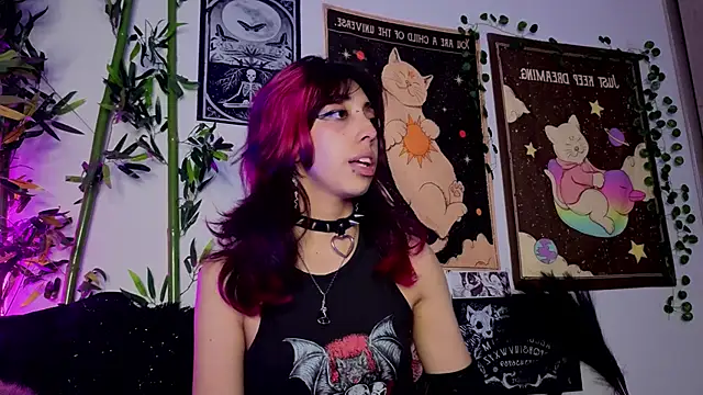 Snapshot of Nyx_nayla chatting on April 21, 2026, 1:42 am Nyx nayla online show from April 21, 2026, 1:42 am
