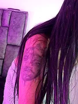 Nicole420squirt online show from January 22, 2025, 1:10 am