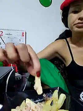 LorenRosse online show from February 16, 2025, 3:04 am