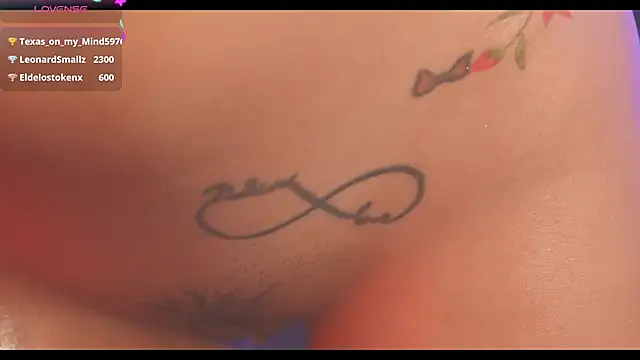 LorenRosse online show from February 22, 2025, 3:23 am