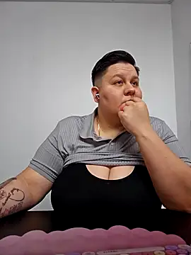 DevilDahm online show from February 18, 2025, 5:42 pm