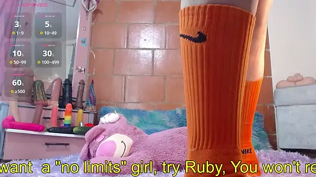 RubyEmerald online show from March 19, 2026, 12:36 am