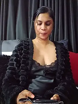 Snapshot of Sensual_indian7 chatting on July 28, 2026, 7:39 pm Sensual indian7 online show from July 28, 2026, 7:39 pm
