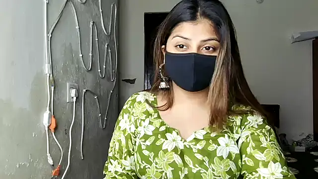 Snapshot of Hoty-Shivangi chatting on June 16, 2026, 2:52 pm Hoty-Shivangi online show from June 16, 2026, 2:52 pm
