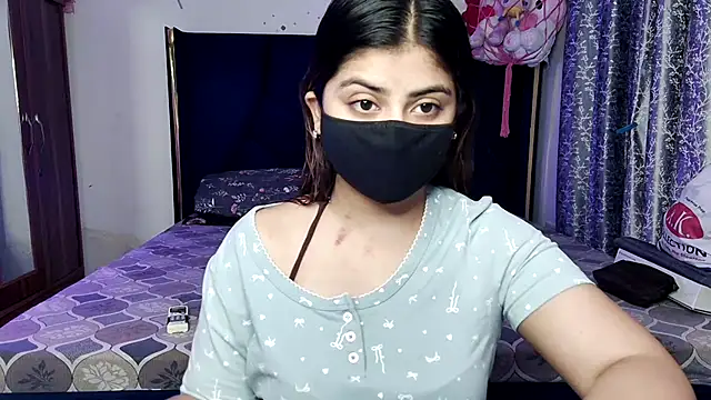 Snapshot of Hoty-Shivangi chatting on August 3, 2026, 1:38 pm Hoty-Shivangi online show from August 3, 2026, 1:38 pm