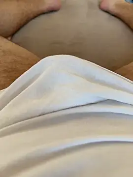 reelciii21 online show from February 22, 2026, 2:37 pm