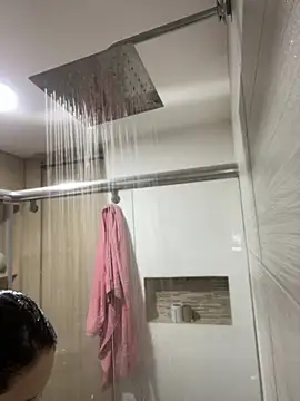 AHRI LEE online show from February 11, 2025, 9:46 pm