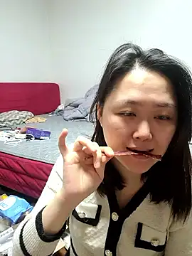 rami0428 online show from March 14, 2026, 10:32 am